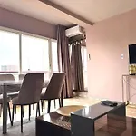 Cosy appartement au super centre ville avec vue partielle sur le parc