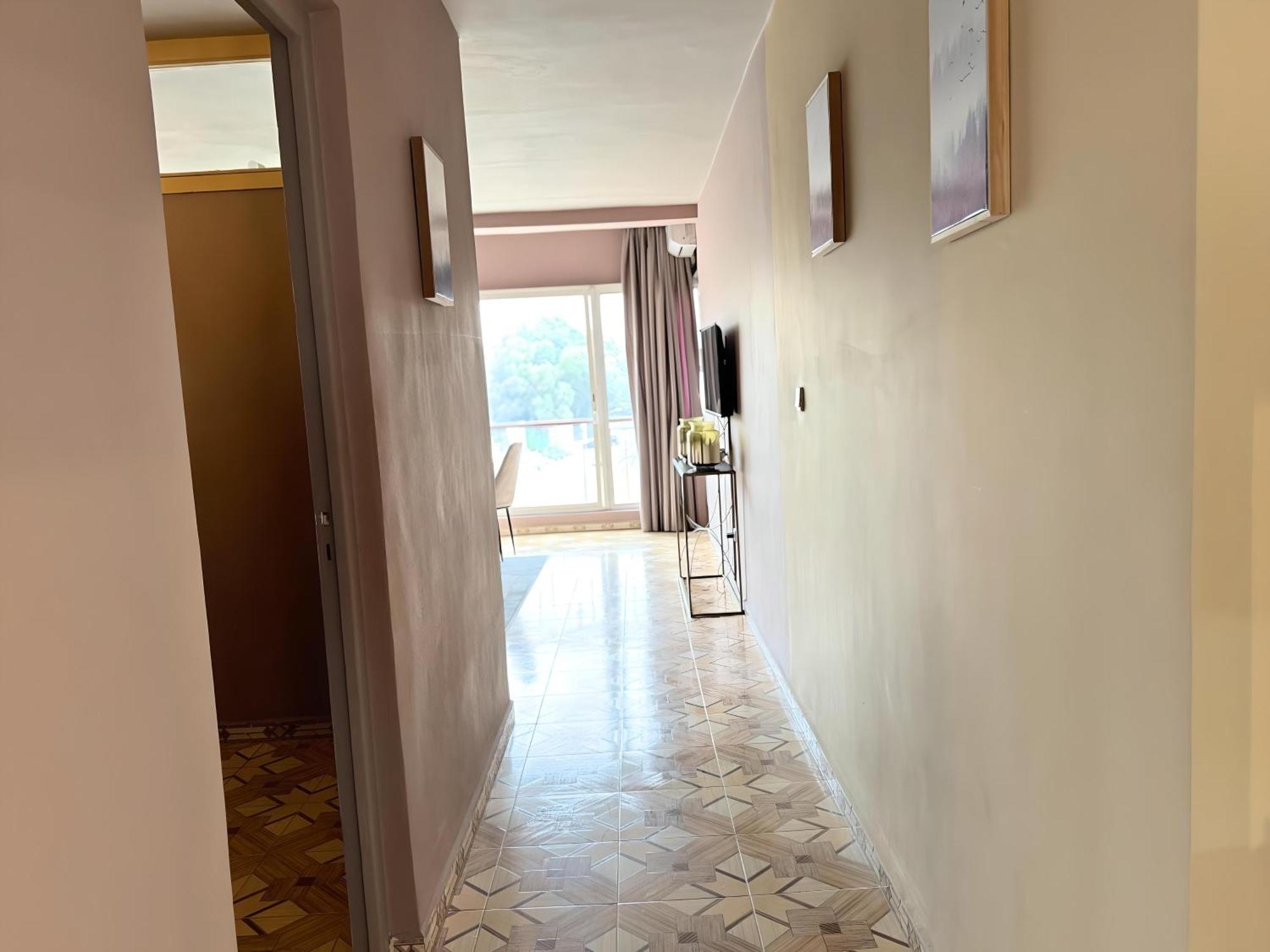 Appartement Cosy Au Super Centre Avec Vue Partielle Sur Le Parc Agadir
