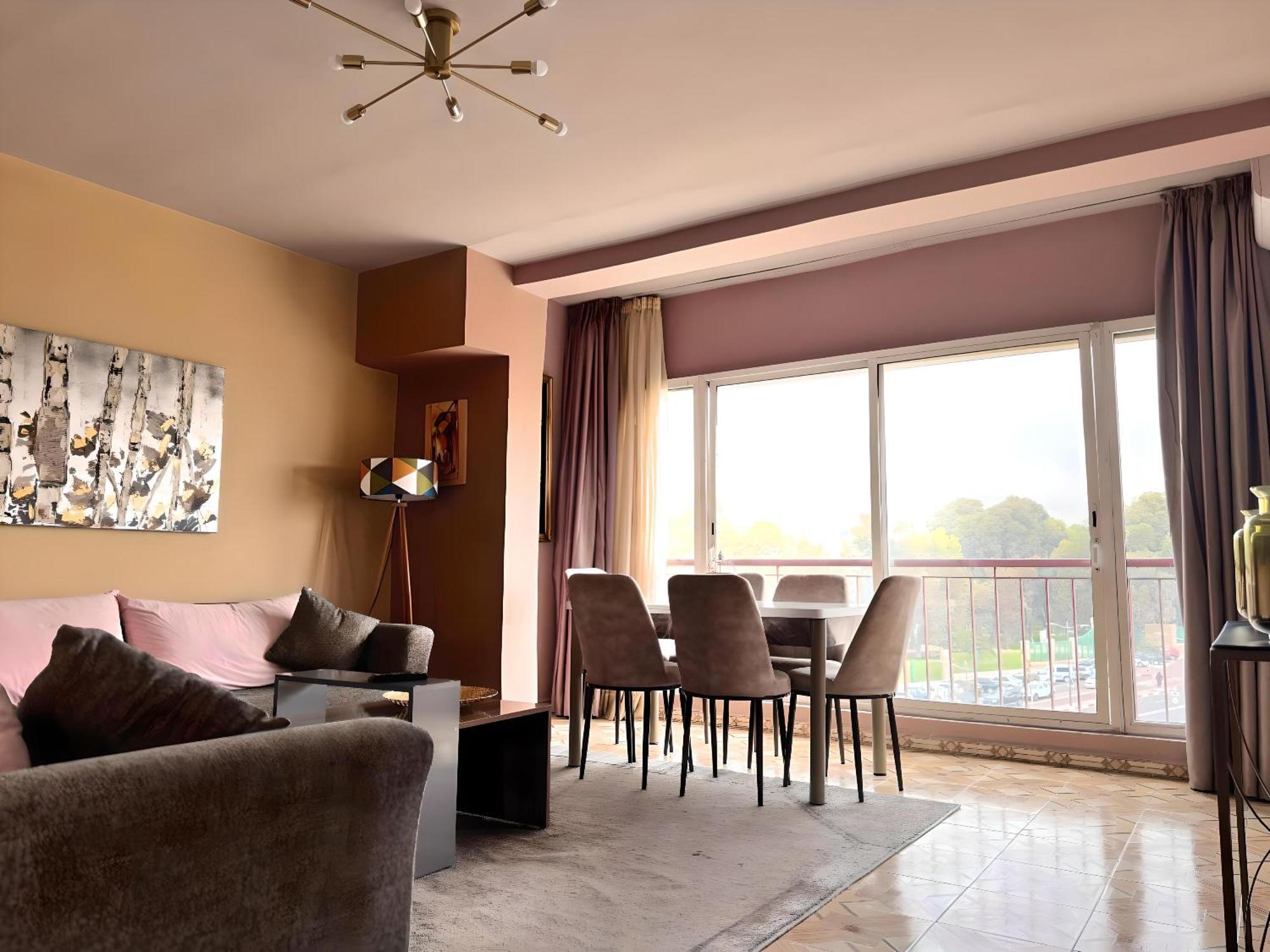 Appartement Cosy Au Super Centre Avec Vue Partielle Sur Le Parc Agadir
